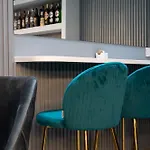 Hotel The Republic Boutique 4*