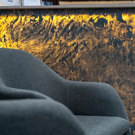 מלון The Republic Boutique 4*