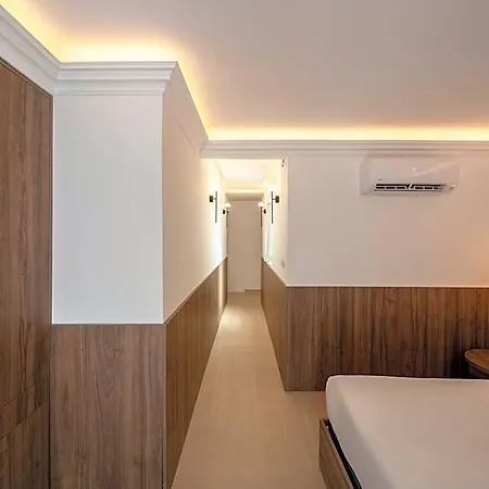 Hotel The Republic Boutique 4*